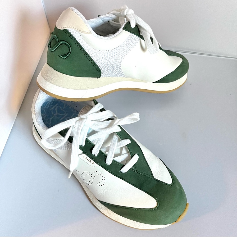 Saysh Three Sneaker